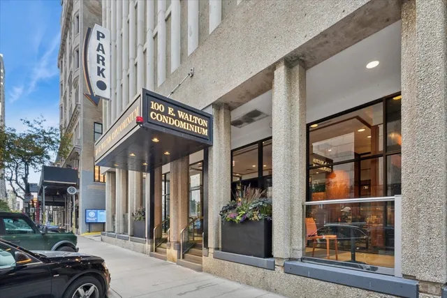$239,000 | 100 East Walton Street, Unit 33A, Chicago, IL 60611