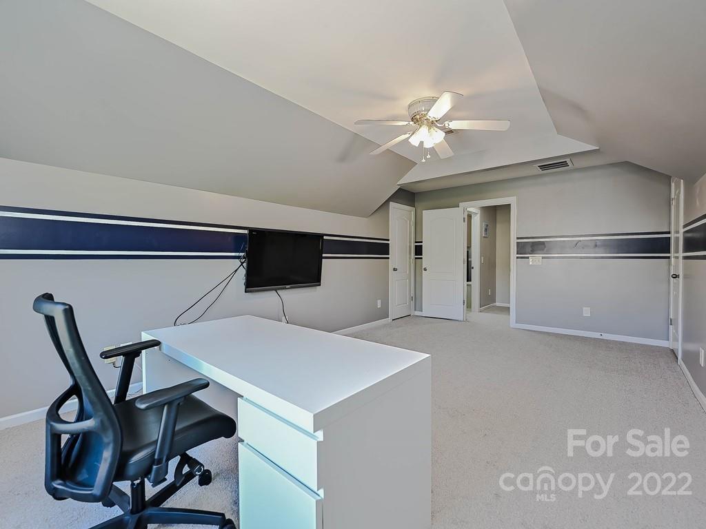 5811 Cactus Valley Road Charlotte, NC 28277 - Photo 30 of 36