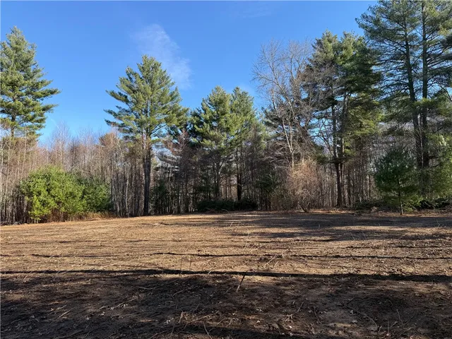 $275,000 | 47B Hartford Pike, Foster, RI 02825