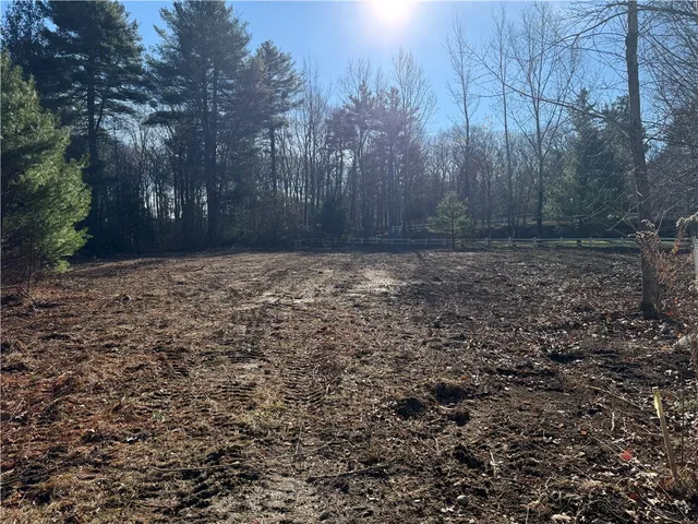 $275,000 | 47B Hartford Pike, Foster, RI 02825