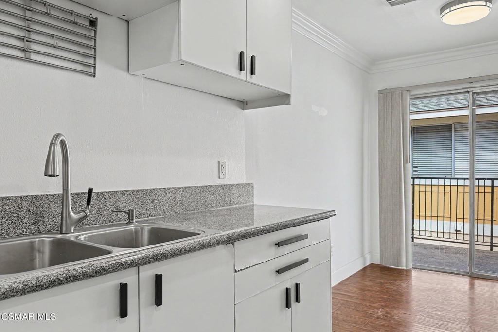 510 Spring Road, Unit 120 Moorpark, CA 93021 - Photo 12 of 34
