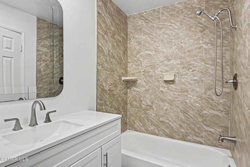 510 Spring Road, Unit 120 Moorpark, CA 93021 - Photo 17 of 34