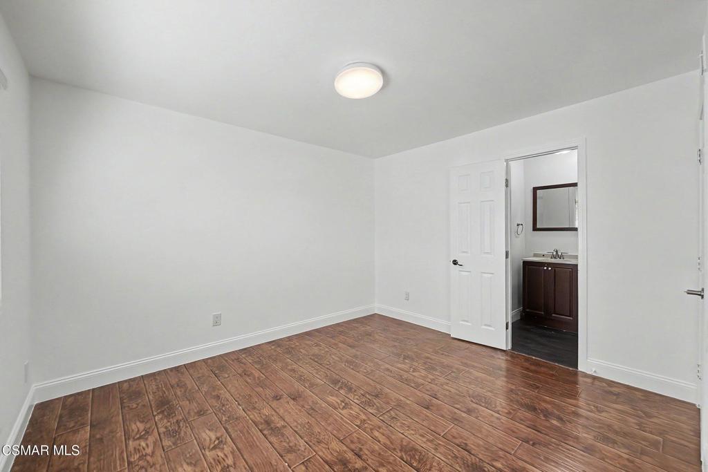 510 Spring Road, Unit 120 Moorpark, CA 93021 - Photo 23 of 34