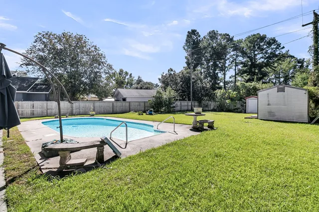 $390,200 | 1019 Live Oak Avenue, Moncks Corner, SC 29461