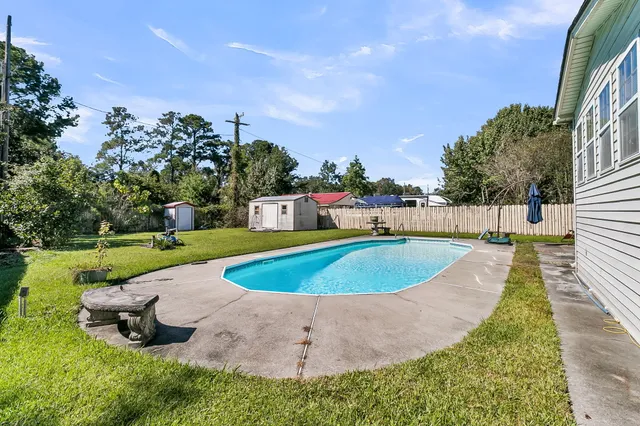 $390,200 | 1019 Live Oak Avenue, Moncks Corner, SC 29461