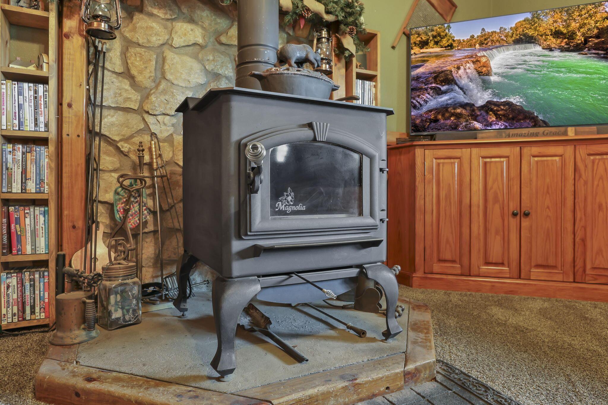2530 Hamburg Road Southwest Lancaster, OH 43130 - Photo 19 of 51 wood burner