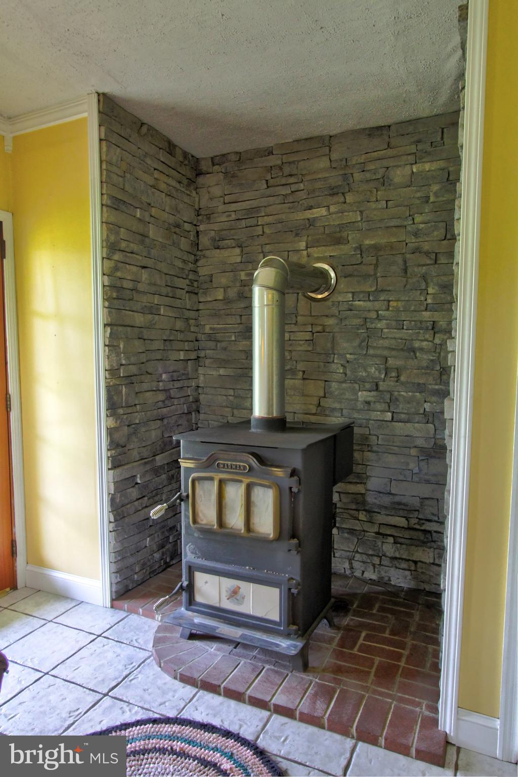 1152 Perry Valley Road Liverpool, PA 17045 - Photo 5 of 30 Gallery Image 5