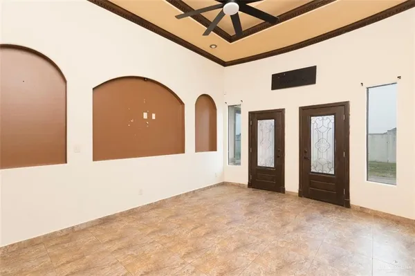 $1,700 | 208 Thornwood Loop, Rio Grande City, TX 78582