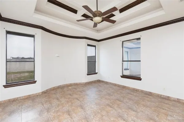 $1,700 | 208 Thornwood Loop, Rio Grande City, TX 78582