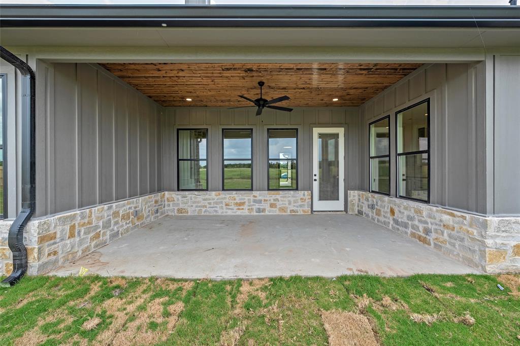 407 Lacek Mill Road China Spring, TX 76633 - Photo 32 of 40