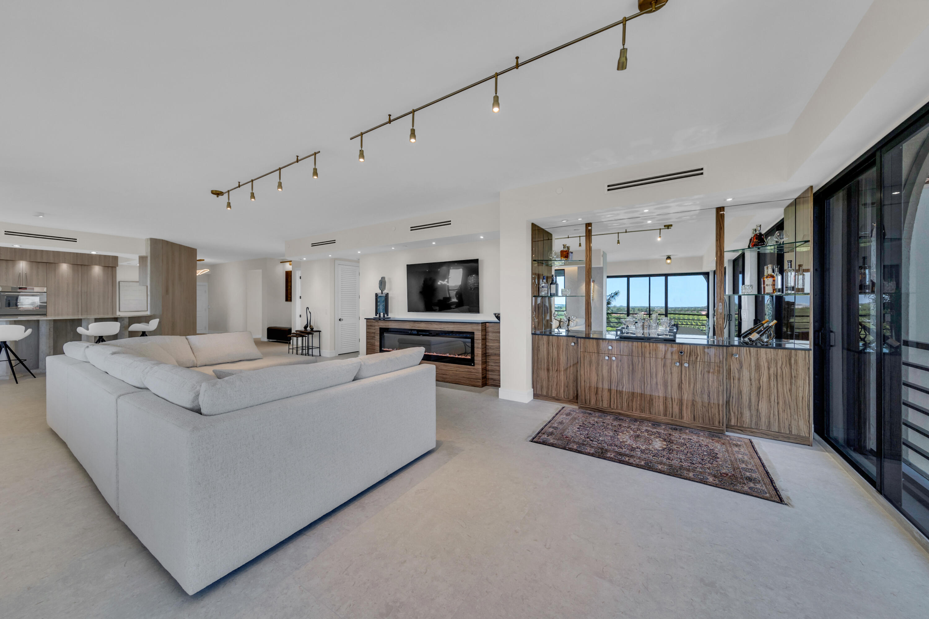 7351 Promenade Drive, Unit 801F Boca Raton, FL 33433 - Photo 16 of 47 Custom Bar