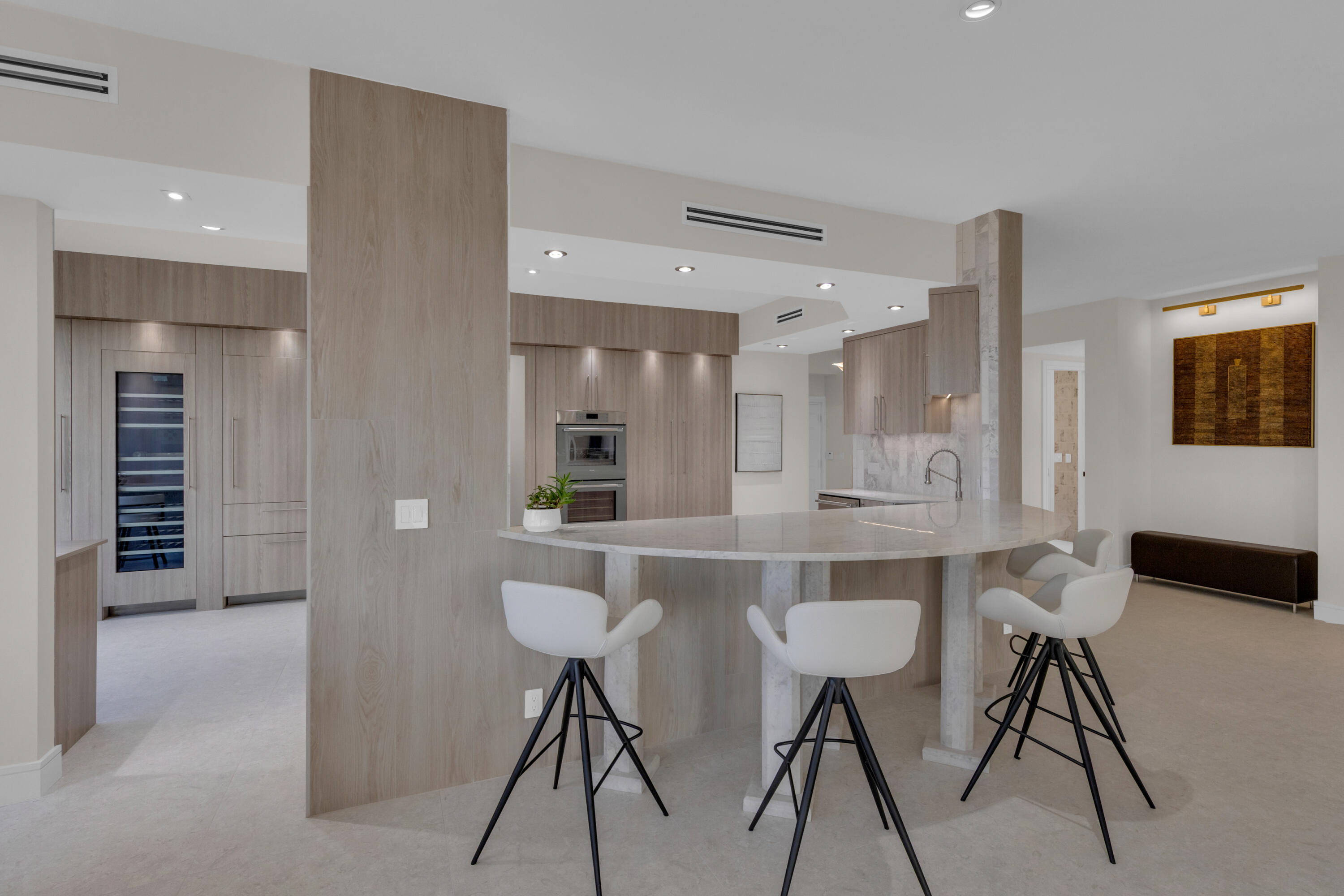 7351 Promenade Drive, Unit 801F Boca Raton, FL 33433 - Photo 3 of 47 Dining Counter