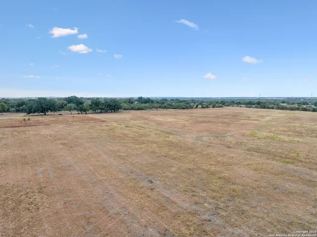 $450,000 | 0 Youngsford Road, Marion, TX 78124