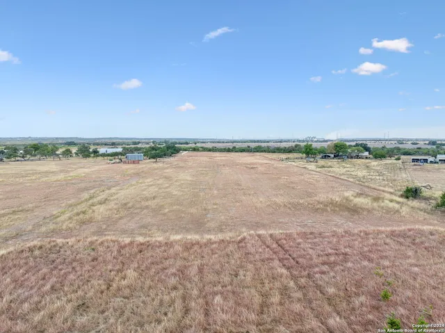 $450,000 | 0 Youngsford Road, Marion, TX 78124