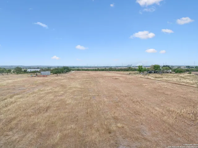 $450,000 | 0 Youngsford Road, Marion, TX 78124