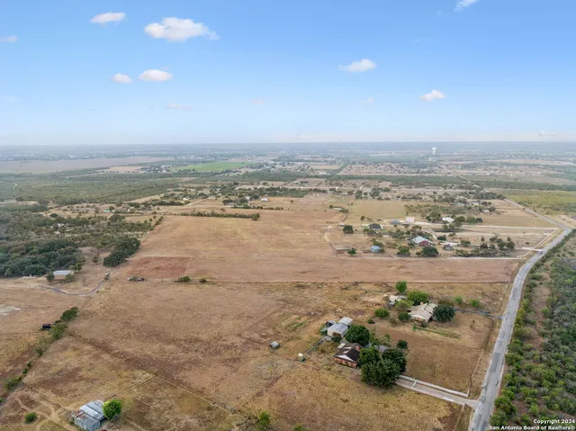 $450,000 | 0 Youngsford Road, Marion, TX 78124