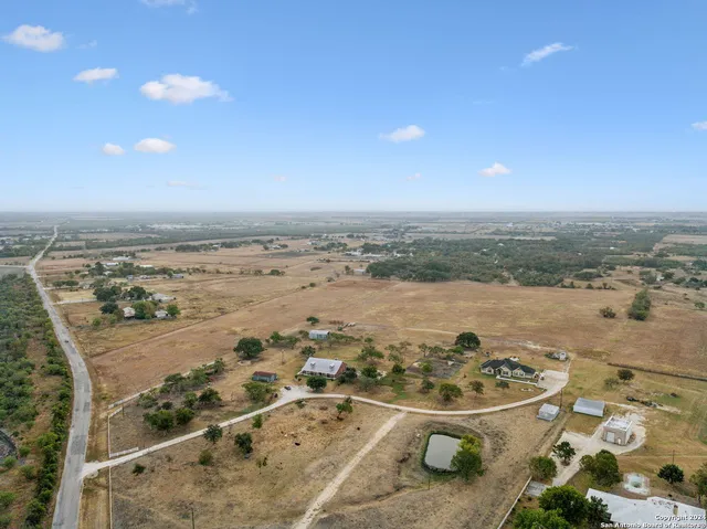 $450,000 | 0 Youngsford Road, Marion, TX 78124