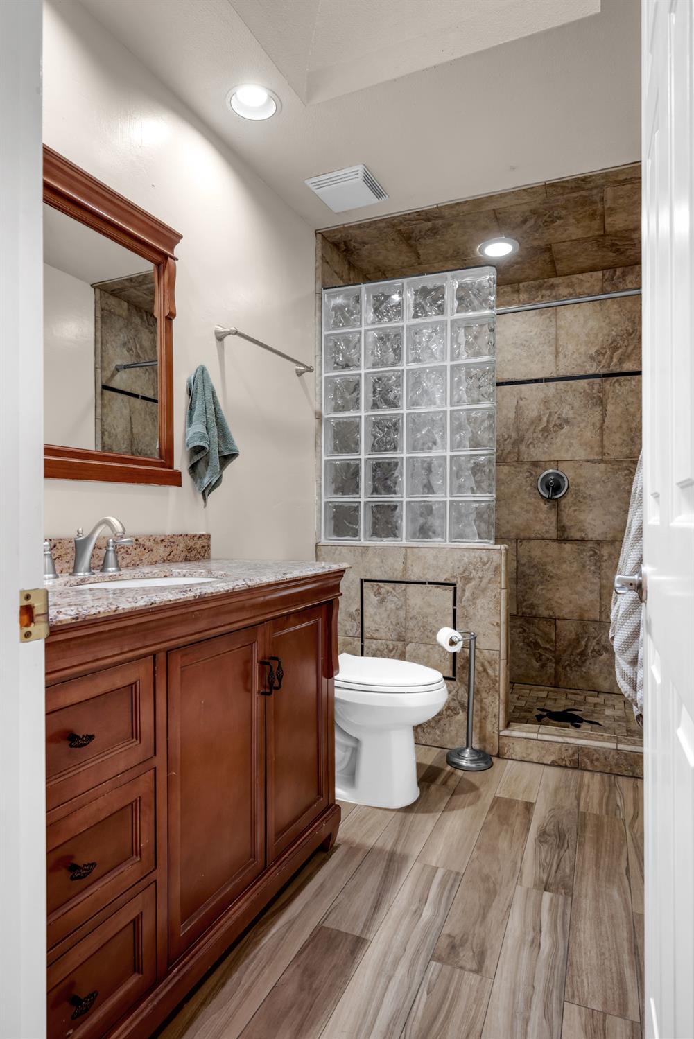 2954 Oakleaf Drive Cameron Park, CA 95682 - Photo 21 of 36