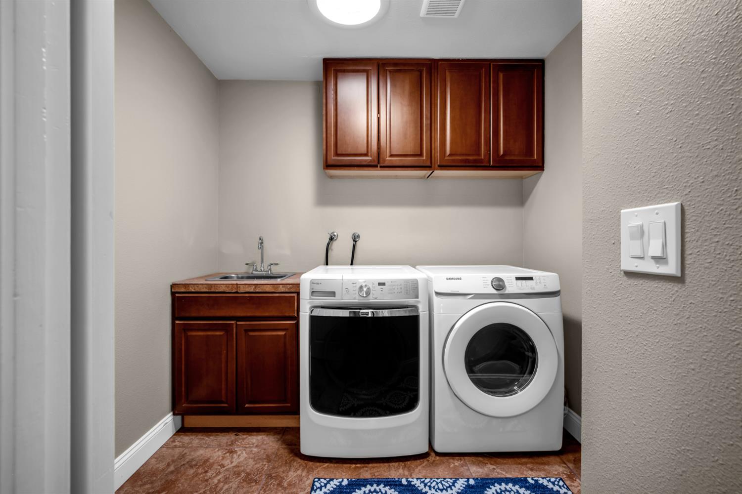 2954 Oakleaf Drive Cameron Park, CA 95682 - Photo 23 of 36