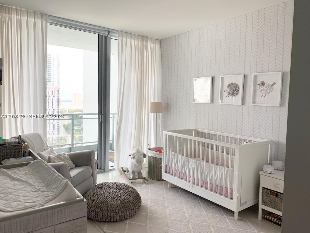 92 Southwest 3rd Street, Unit 2312 Miami, FL 33130 - Photo 6 of 15