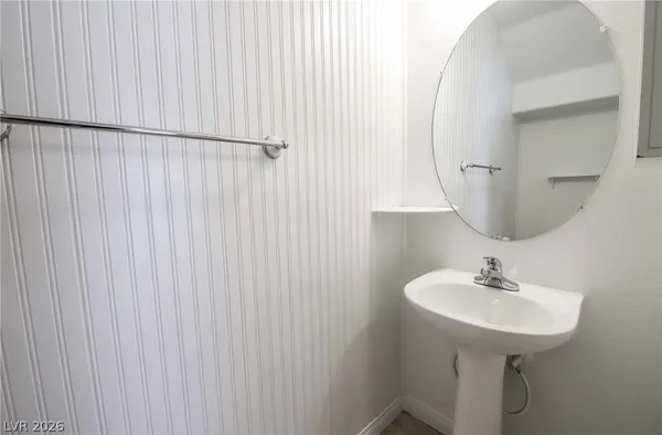 $1,650 | 7204 Platinum Peak Avenue, Las Vegas, NV 89129
