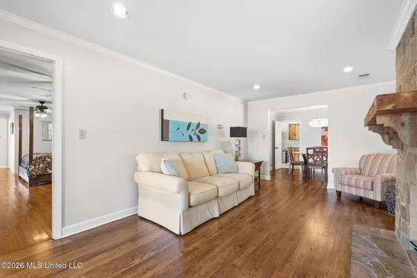 $414,900 | 7300 West Shahkoka Drive, Olive Branch, MS 38654