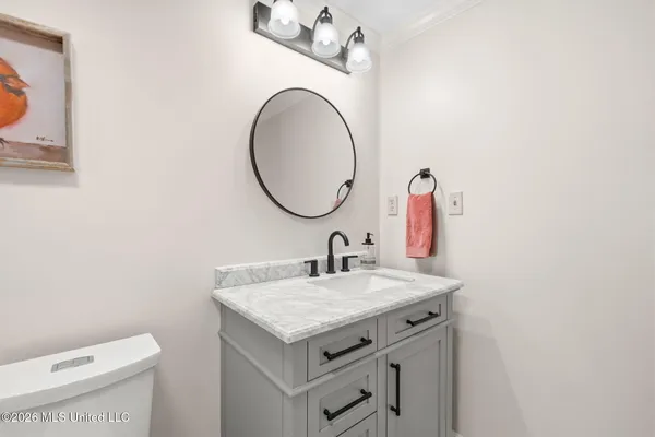 $414,900 | 7300 West Shahkoka Drive, Olive Branch, MS 38654