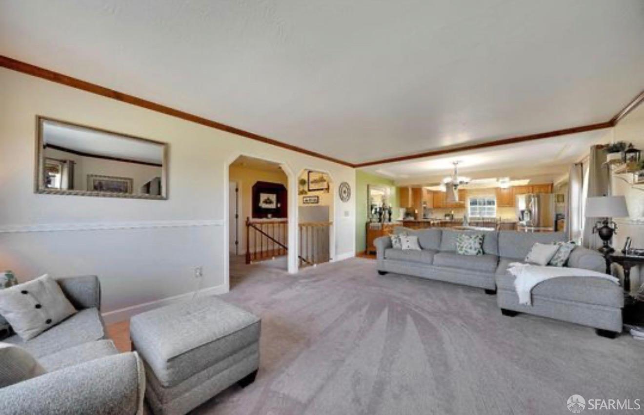 4100 Gateway Road Bethel Island, CA 94511 - Photo 20 of 53 a living room with furniture and a large window