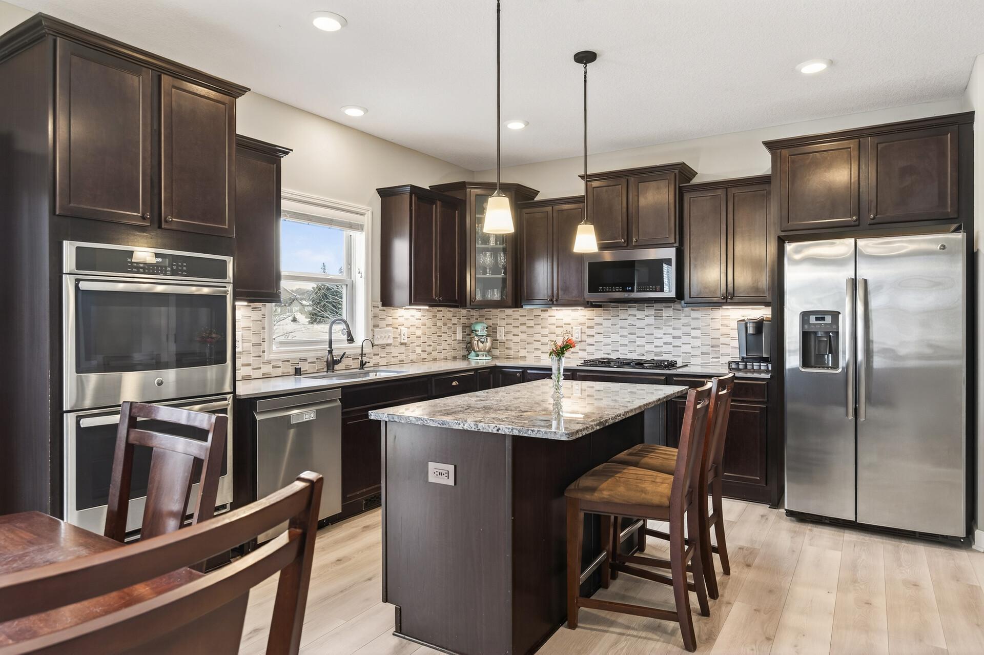 1999 Red Oak Path Shakopee, MN 55379 - Photo 14 of 63