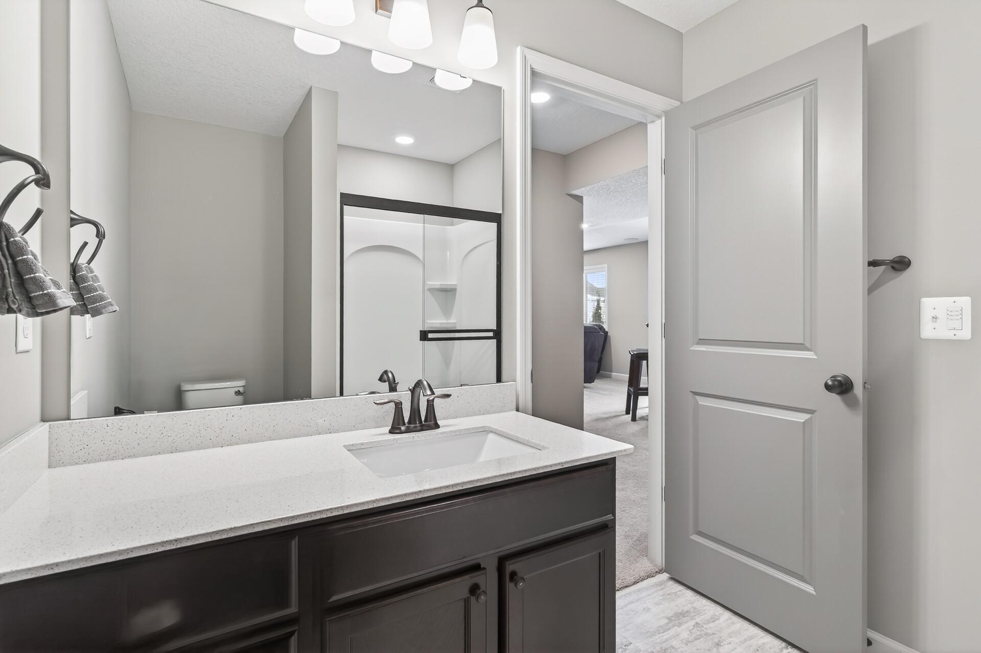 1999 Red Oak Path Shakopee, MN 55379 - Photo 46 of 63