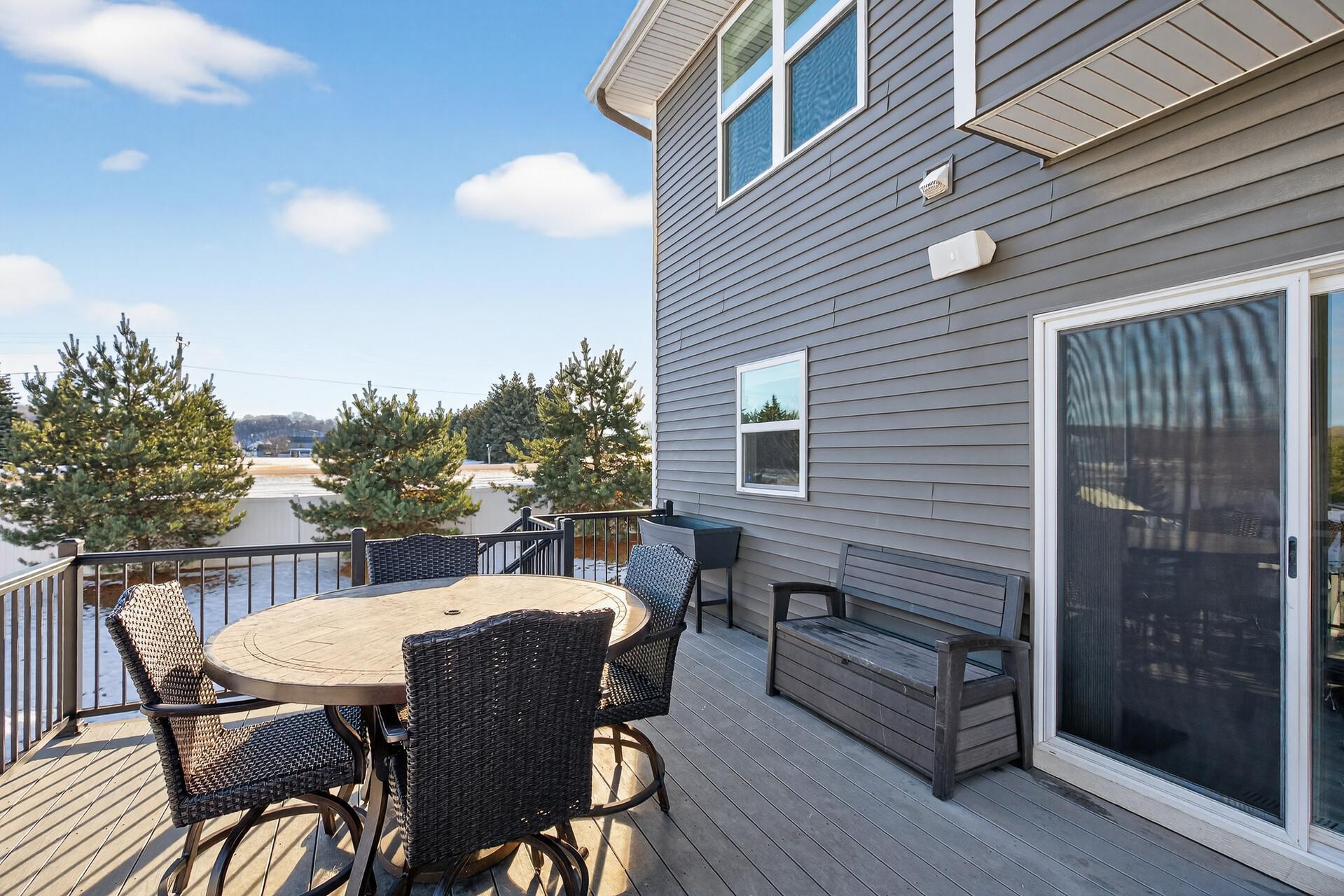 1999 Red Oak Path Shakopee, MN 55379 - Photo 48 of 63