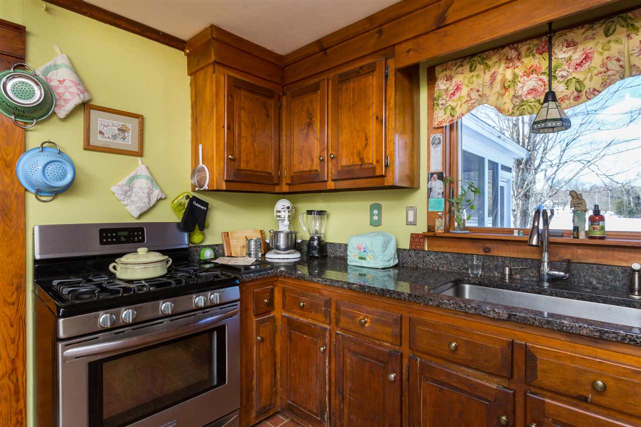 526 First Crown Point Road Strafford, NH 03884 - Photo 15 of 40