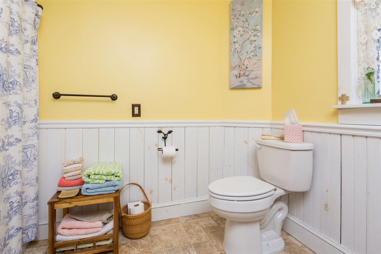 526 First Crown Point Road Strafford, NH 03884 - Photo 20 of 40