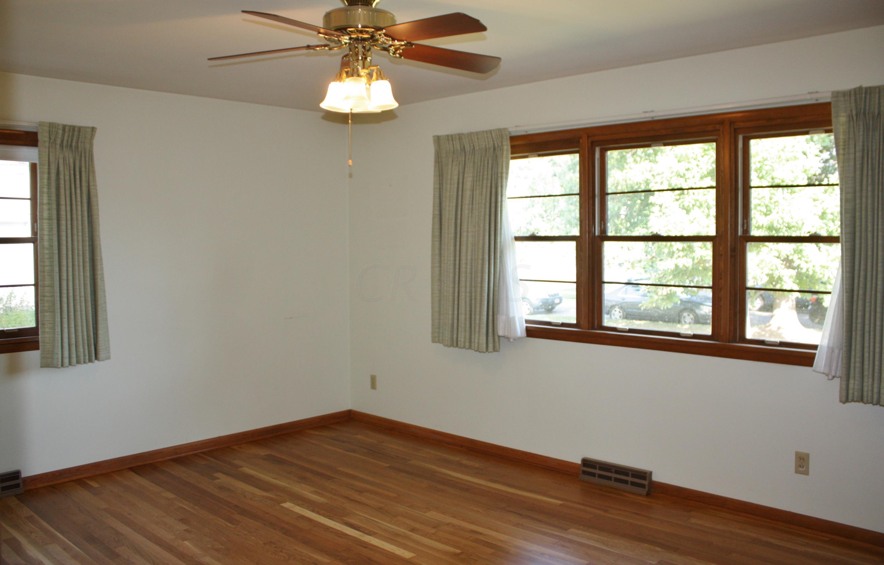 25 Erie Road Columbus, OH 43214 - Photo 16 of 33 Gallery Image 16