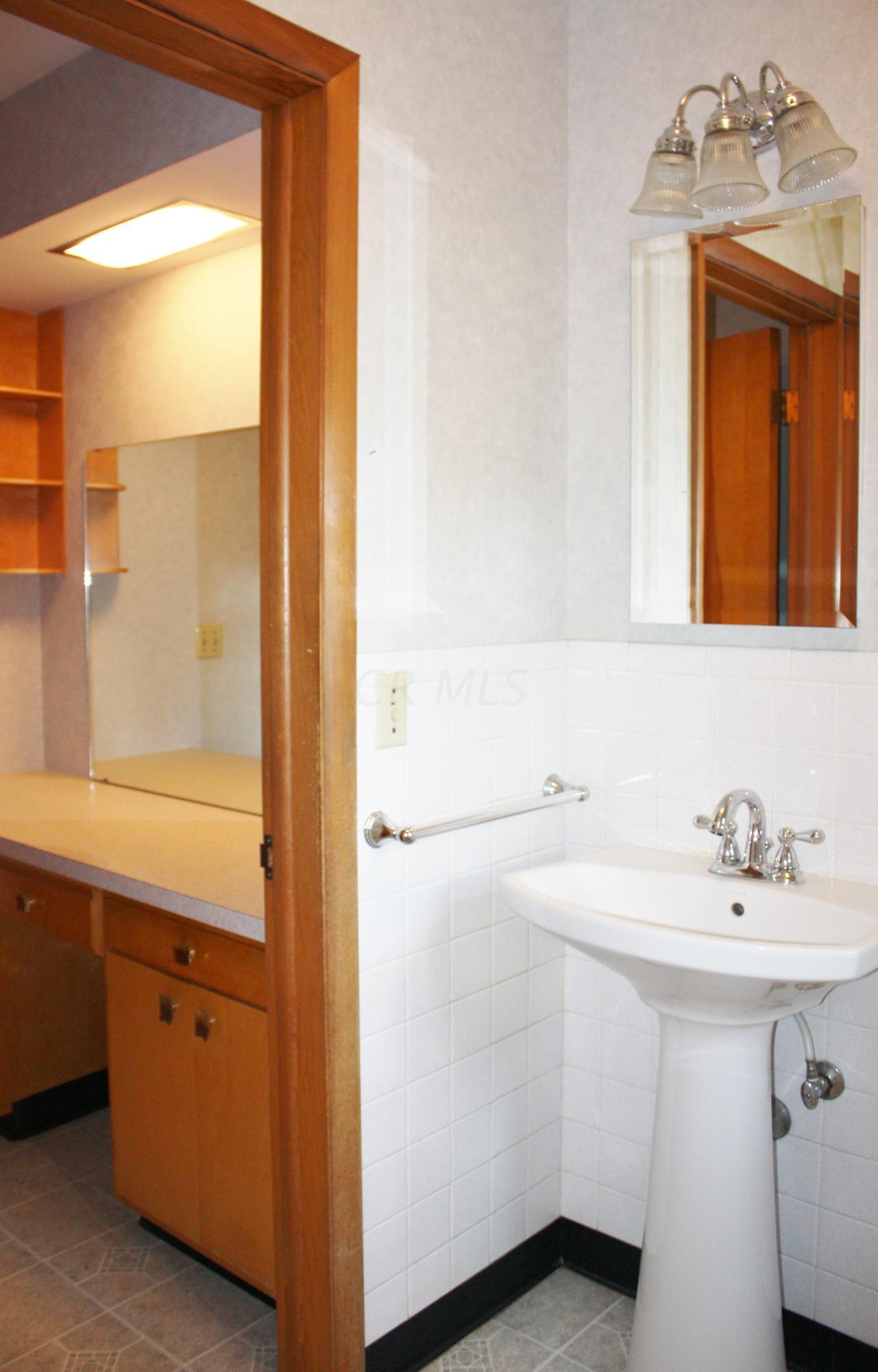 25 Erie Road Columbus, OH 43214 - Photo 18 of 33 Gallery Image 18