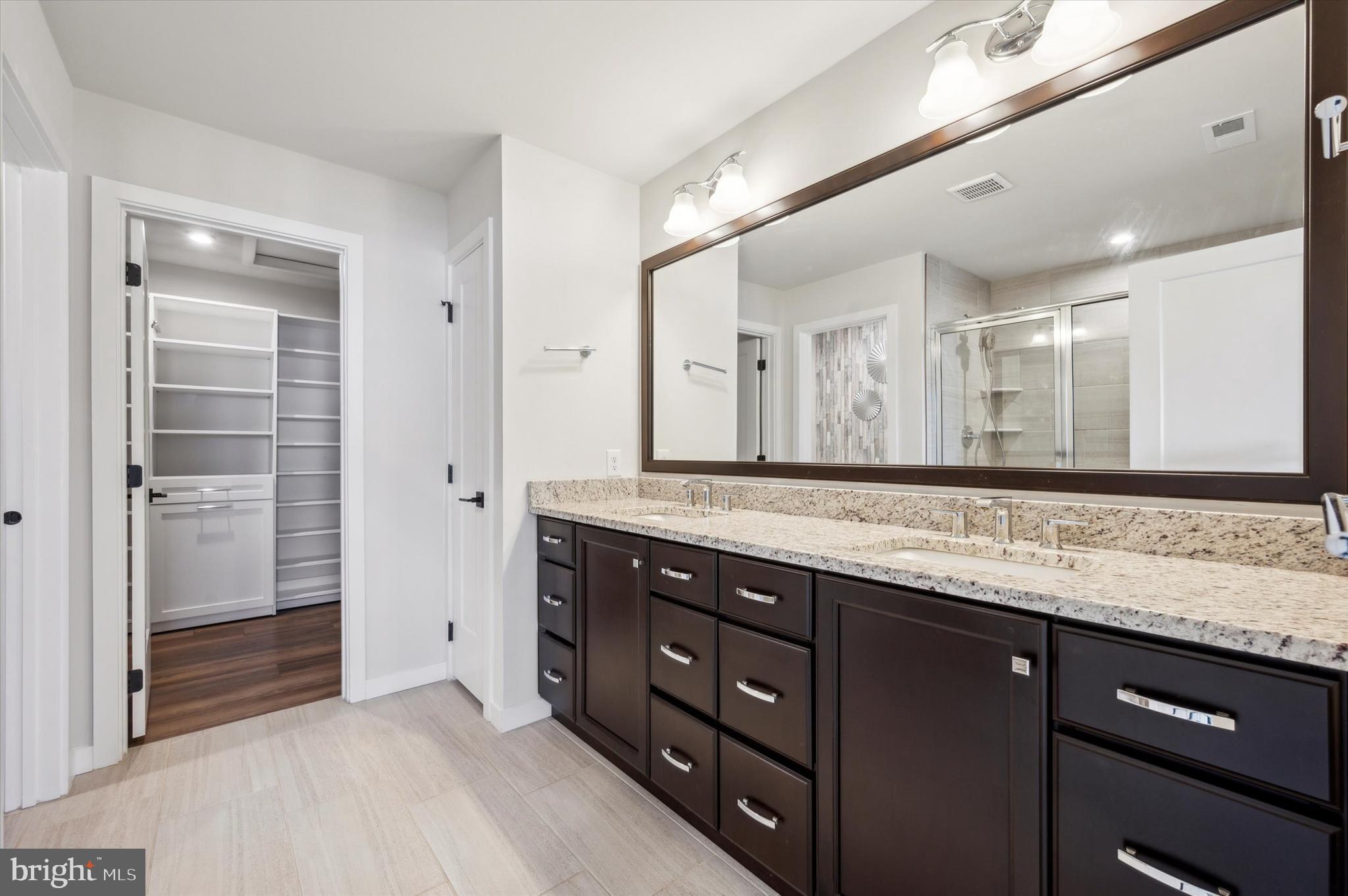 728 Switchman Road Media, PA 19063 - Photo 21 of 25 EN SUITE BATH