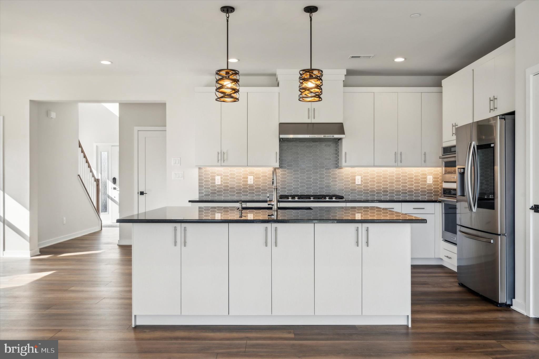 728 Switchman Road Media, PA 19063 - Photo 8 of 25 KITCHEN