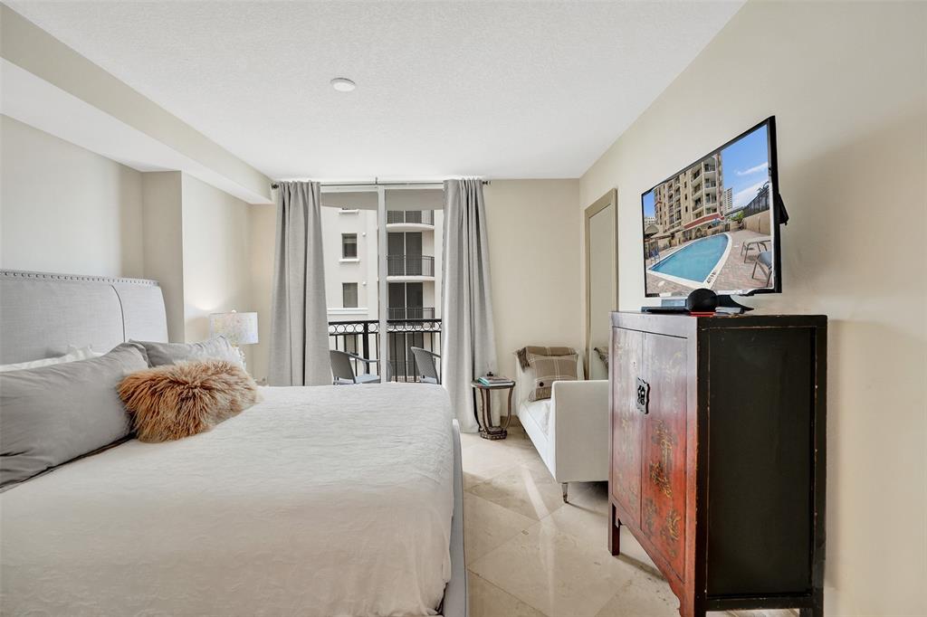 2001 North Ocean Boulevard, Unit 1005 Fort Lauderdale, FL 33305 - Photo 29 of 78