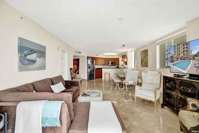 $6,000 | 2001 North Ocean Boulevard, Unit 1005, Fort Lauderdale, FL 33305