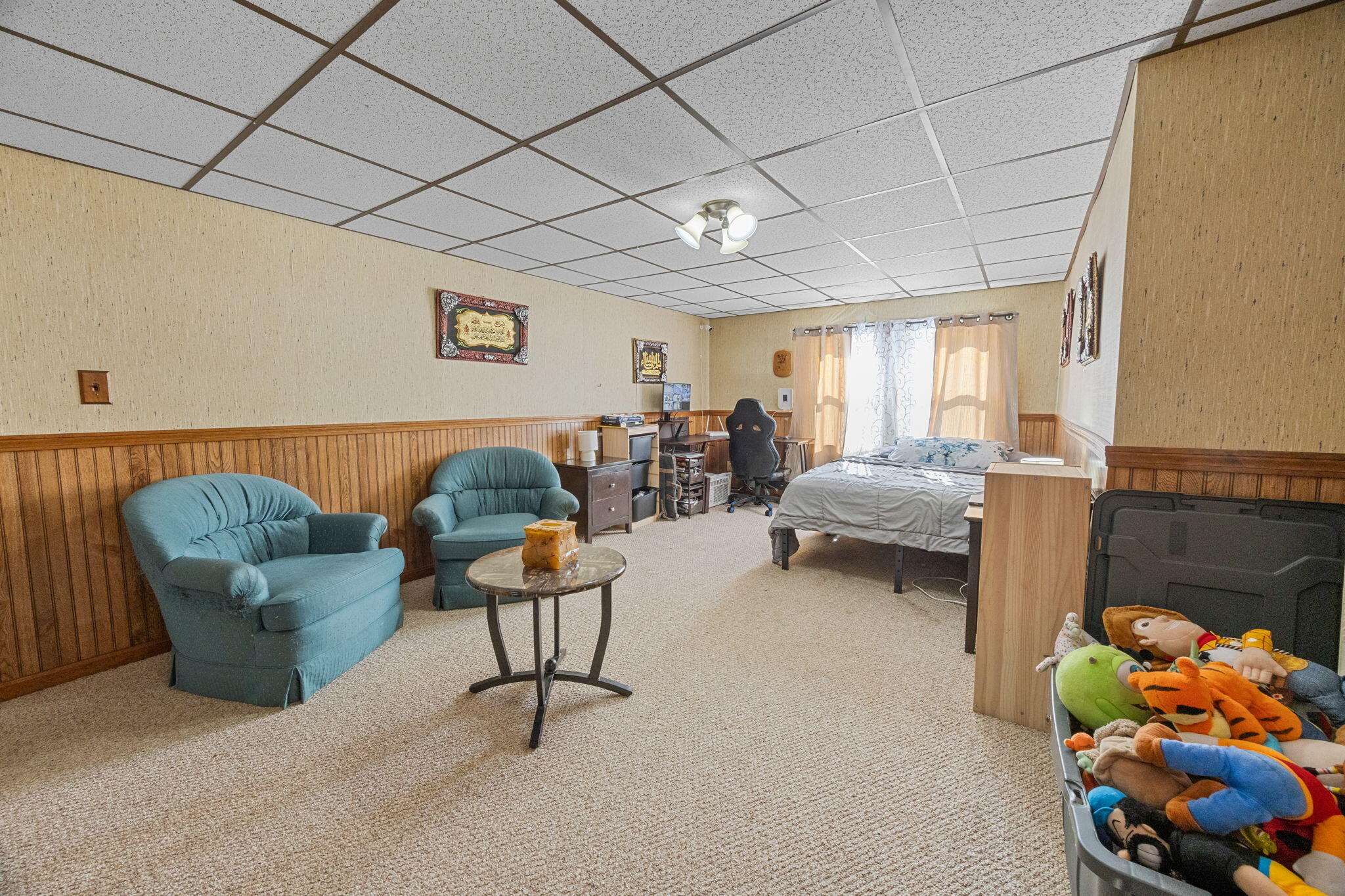 320-322 Old Bedford Road Westport, MA 02790 - Photo 22 of 33 a living room with furniture and a couch