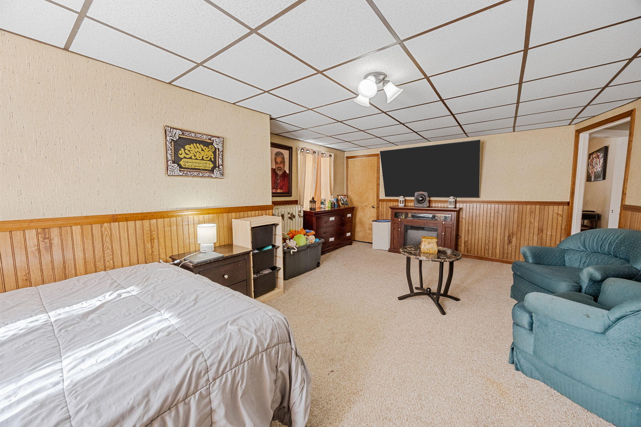 320-322 Old Bedford Road Westport, MA 02790 - Photo 23 of 33 a bedroom with furniture and a large window