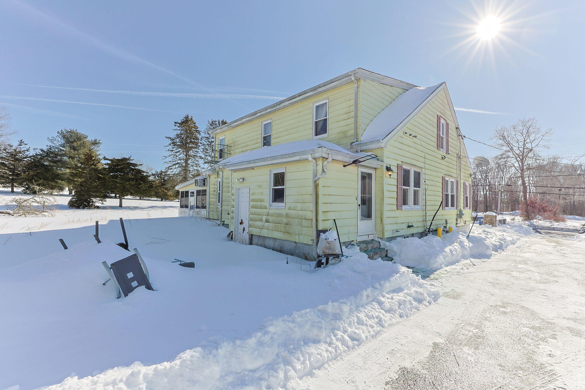 320-322 Old Bedford Road Westport, MA 02790 - Photo 25 of 33 a view of a house with a yard