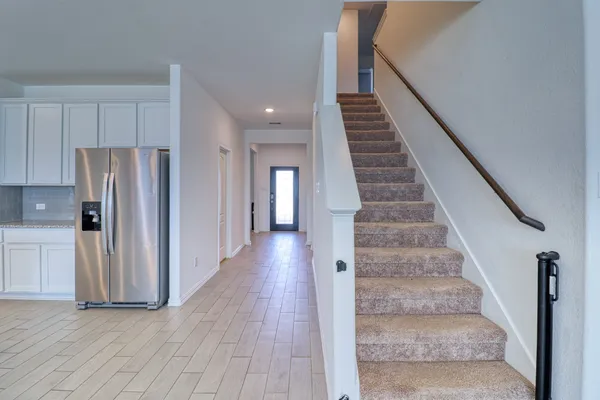 $2,950 | 8106 Royal Palm Drive, Fulshear, TX 77441