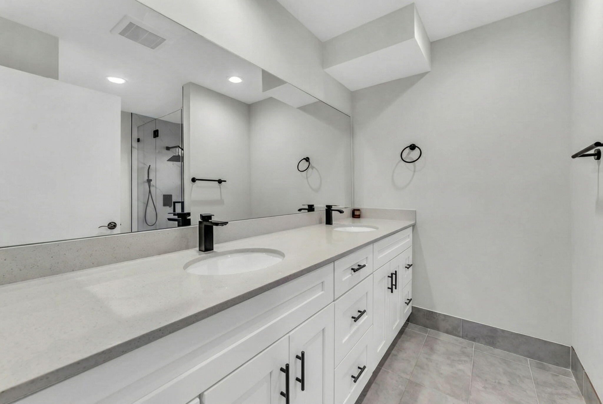 20824 Boca Ridge Drive North Boca Raton, FL 33428 - Photo 18 of 36 20-web-or-mls-hf_20260326_134430_00b6f56