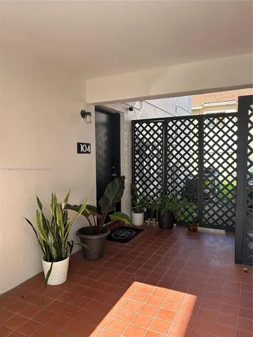 $300,000 | 13045 Southwest 68th Street, Unit 104, Miami, FL 33183