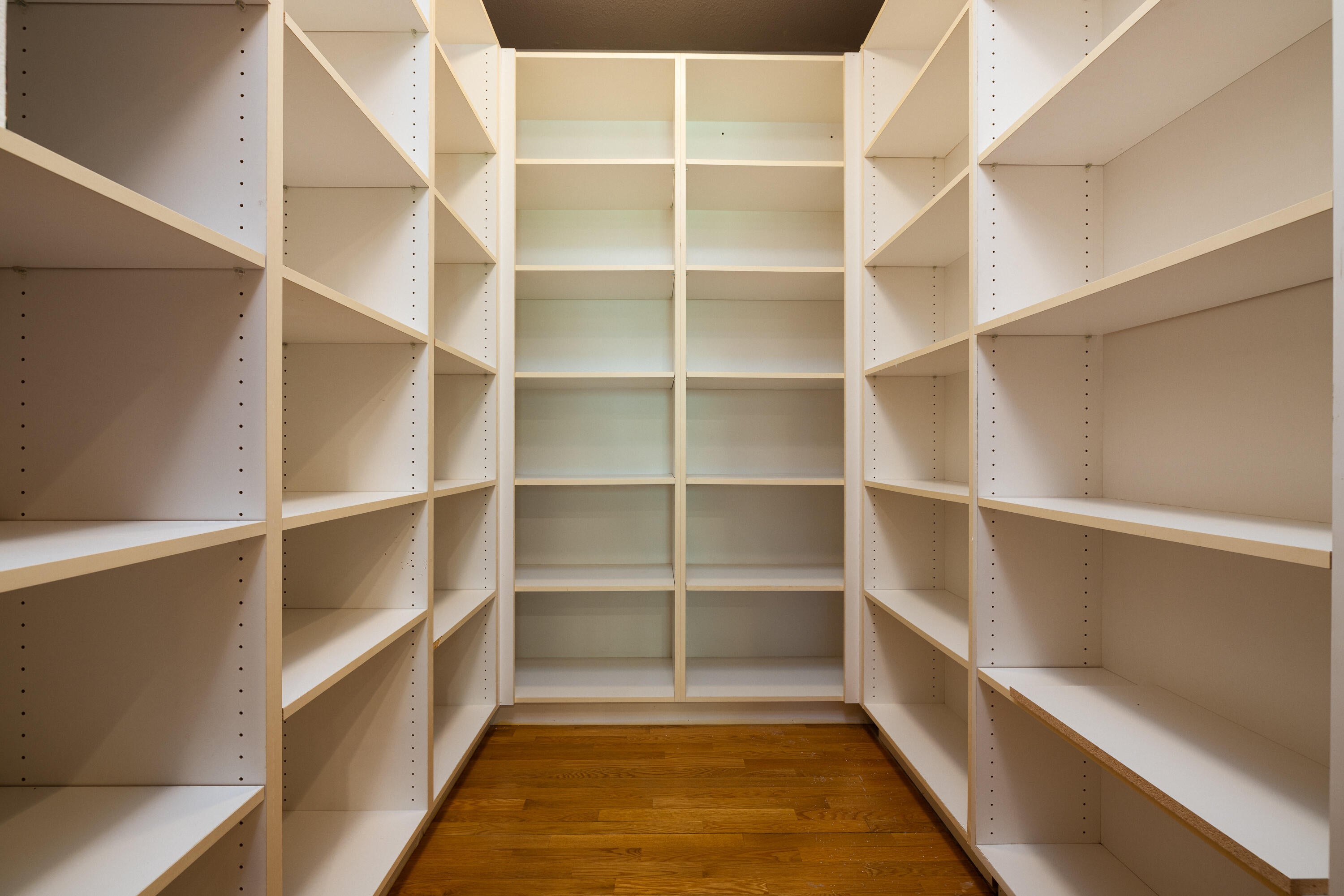 70331 Willow Herb, Unit GM205 Black Butte Ranch, OR 97759 - Photo 39 of 75 Very large walk-in pantry with built in storage organizers