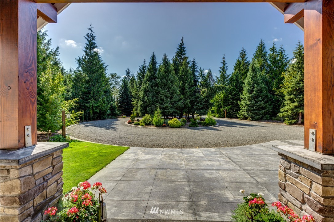8944 Axling Road Lynden, WA 98264 - Photo 2 of 25