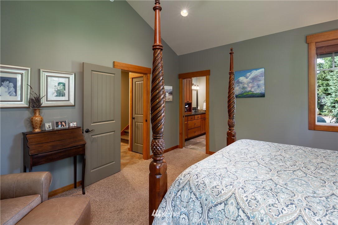 8944 Axling Road Lynden, WA 98264 - Photo 11 of 25