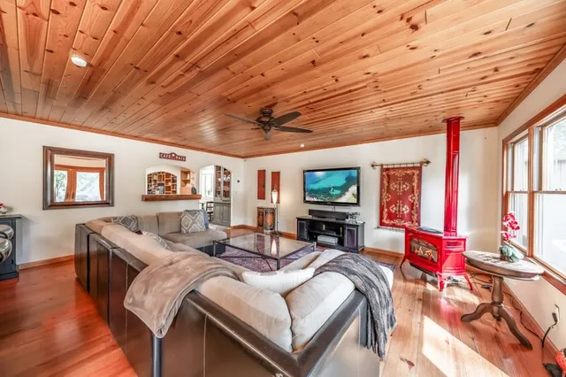 $875,000 | 8542 Dolly Varden Avenue, Kings Beach, CA 96143