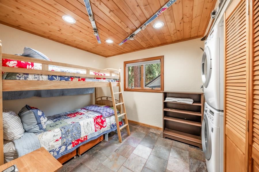 8542 Dolly Varden Avenue Kings Beach, CA 96143 - Photo 18 of 28